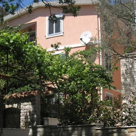 Apartment Stana Petrovac Buitenkant foto